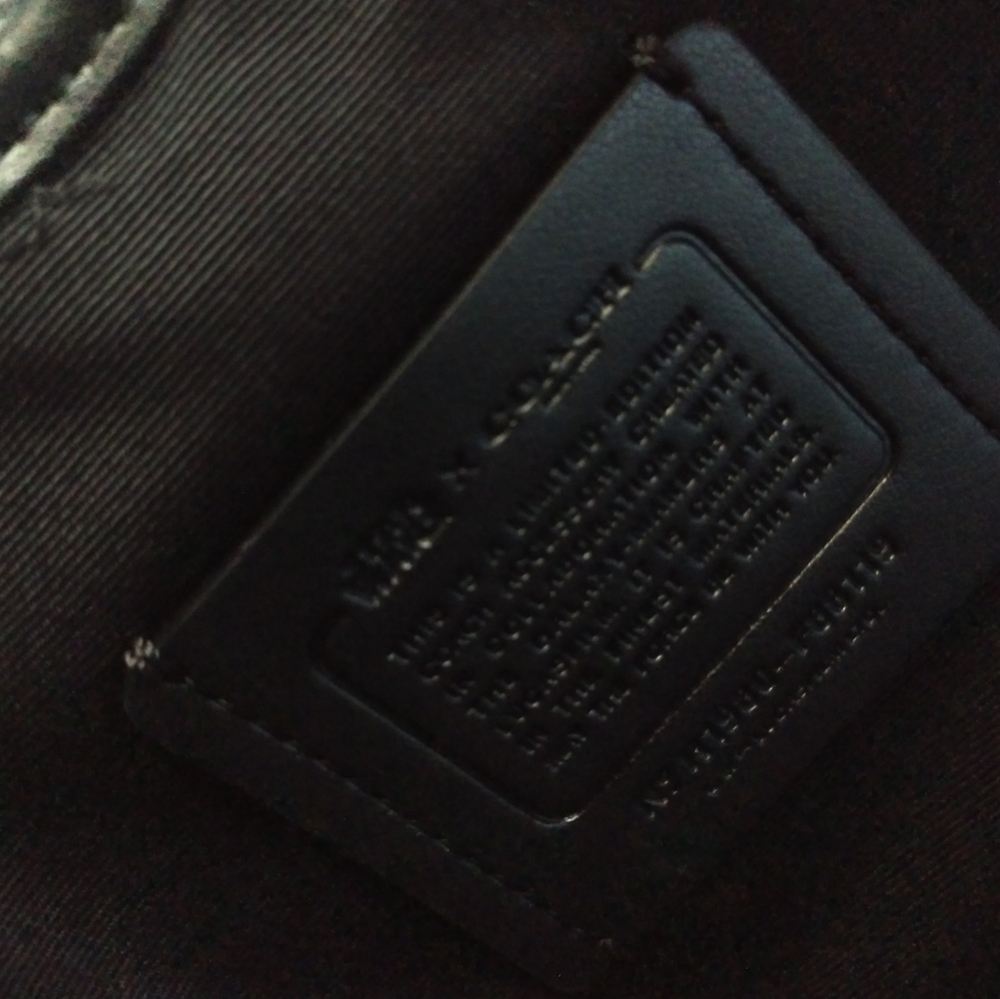 SOLD! Star wars x Coach large pouch NWT - Picture 7 of 8